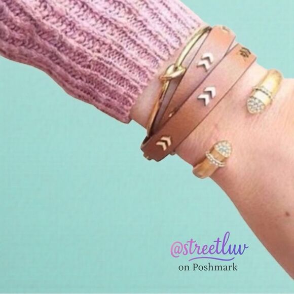 Stella & Dot Chevron Leather Wrap Bracelet - Picture 2 of 10